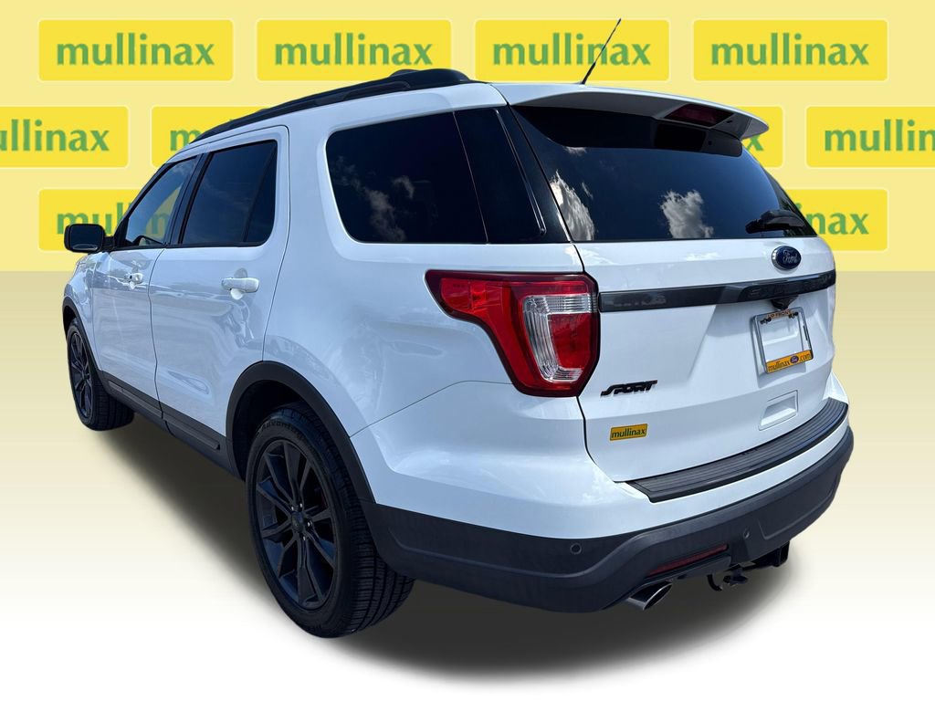 Used 2019 Ford Explorer XLT w/ Equipment Group 202A image 8