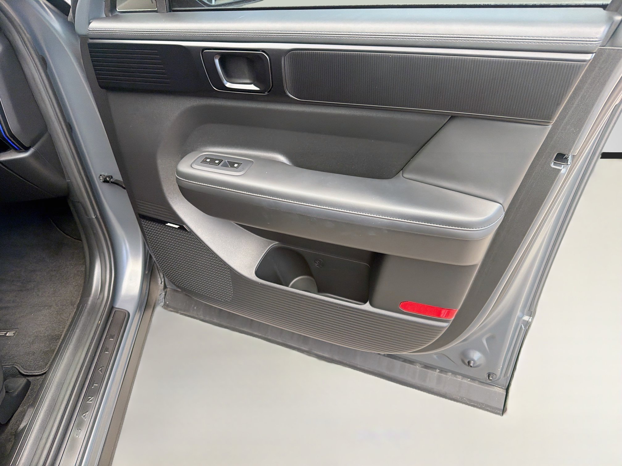 Used 2024 Hyundai Santa Fe Calligraphy FWD image 33