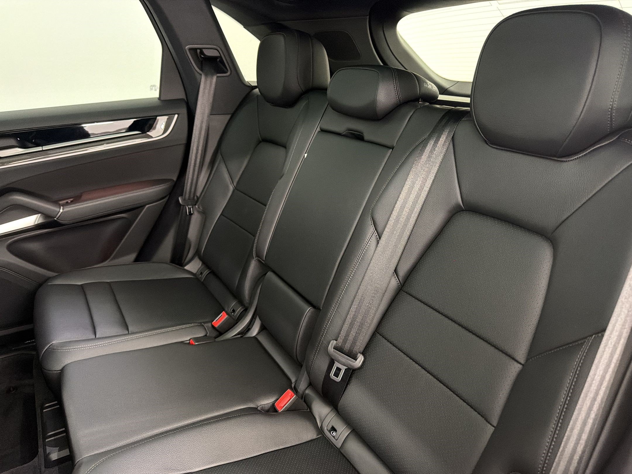 New 2026 Porsche Cayenne AWD/4WD image 14