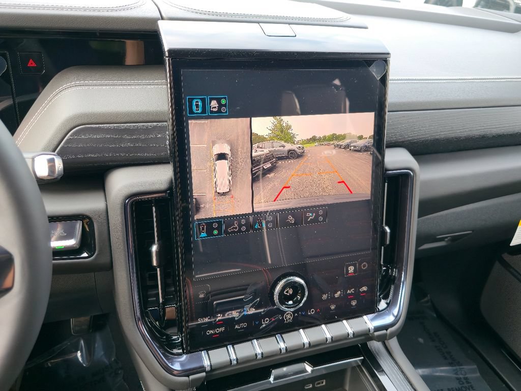 New 2026 GMC Yukon XL AT4 Ultimate AWD/4WD image 16