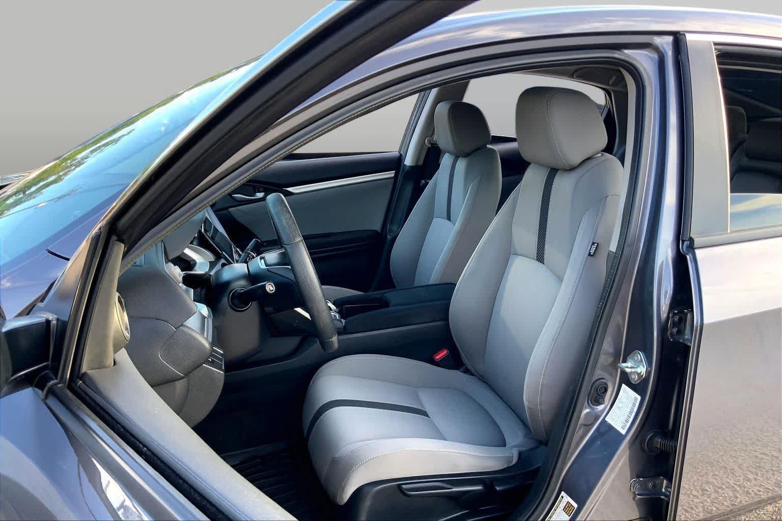 Used 2017 Honda Civic EX image 8