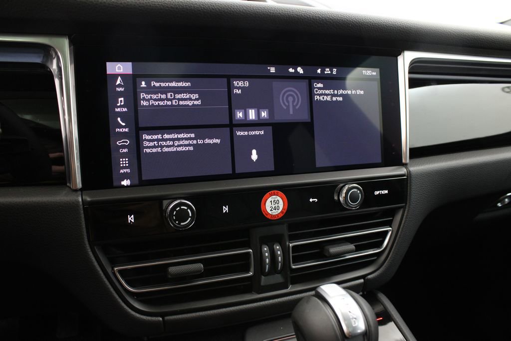 New 2026 Porsche Macan image 35