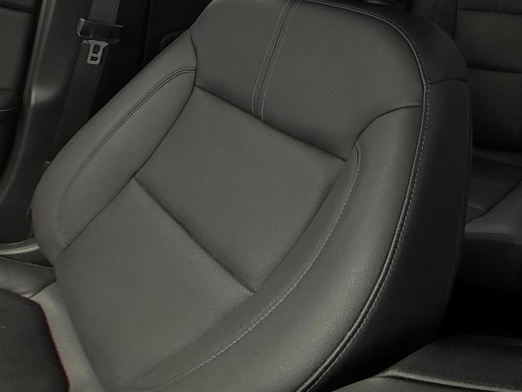 Used 2022 Chevrolet Blazer LT AWD/4WD image 12