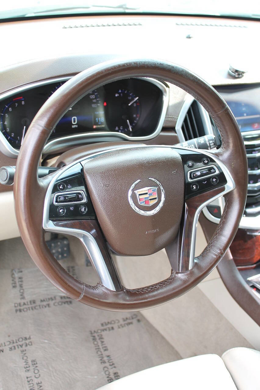 Used 2016 Cadillac SRX Luxury AWD/4WD image 13