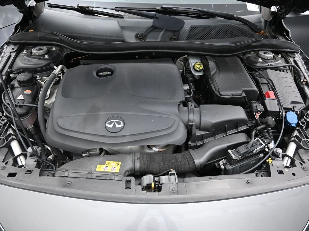 Used 2019 INFINITI QX30 Sport w/ Cargo Package FWD image 12