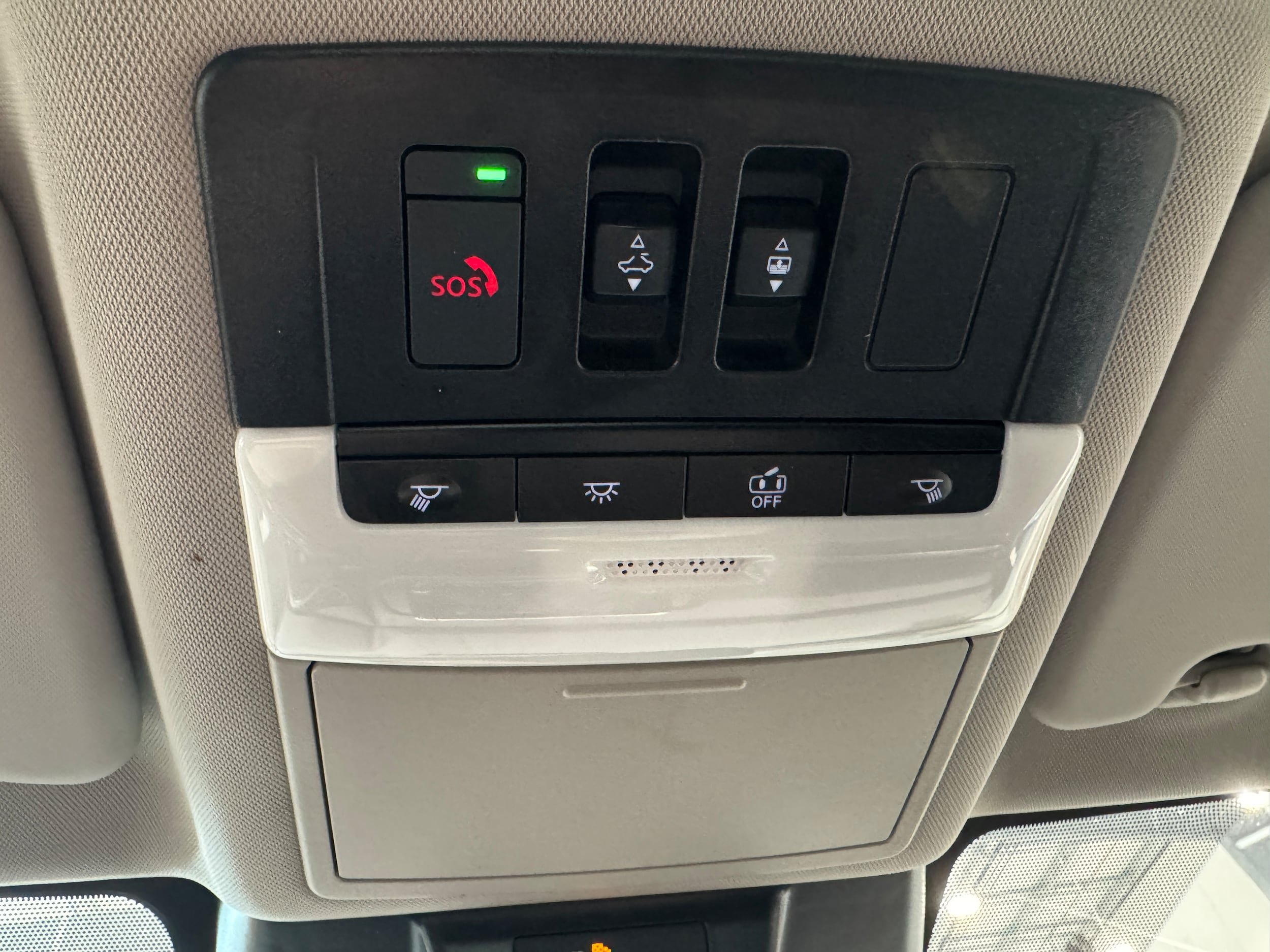 Used 2024 Nissan Rogue SV w/ SV Premium Package AWD/4WD image 22