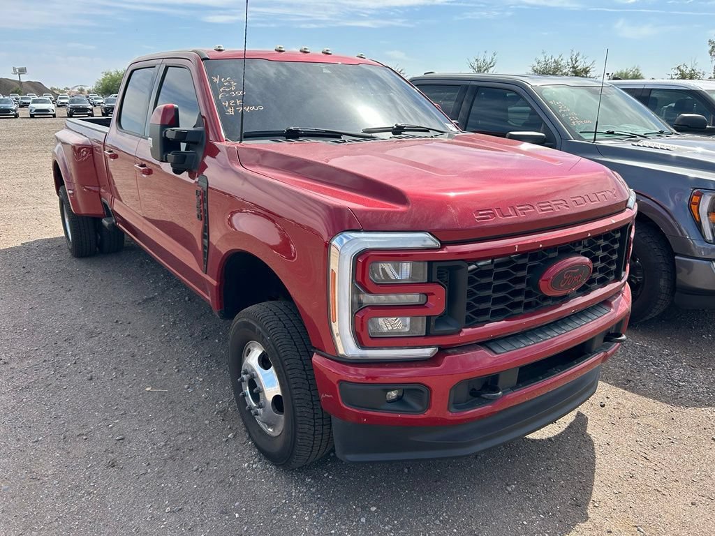 Used 2023 Ford F350 Lariat w/ FX4 Off-Road Package AWD/4WD image 3