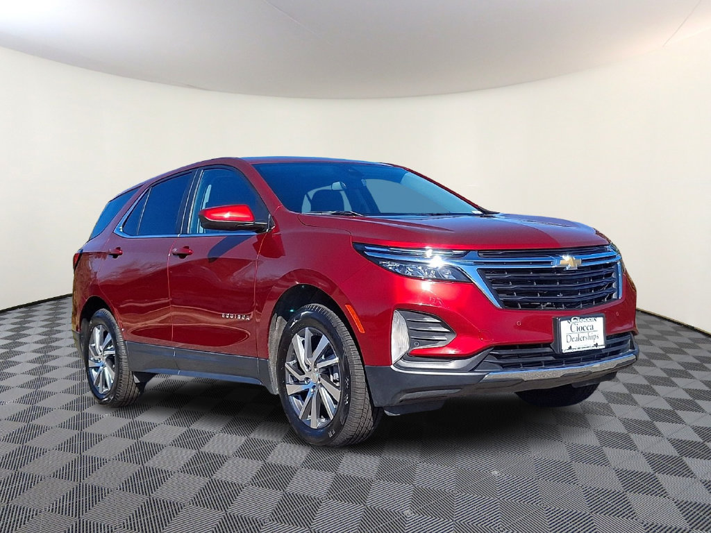 Used 2024 Chevrolet Equinox LT AWD/4WD image 1