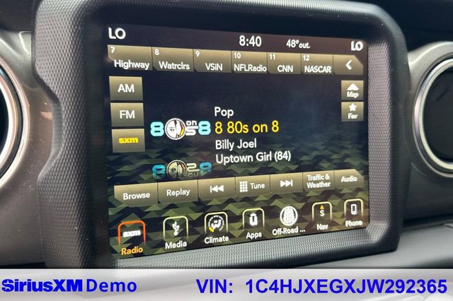 Used 2018 Jeep Wrangler Unlimited Sahara image 32