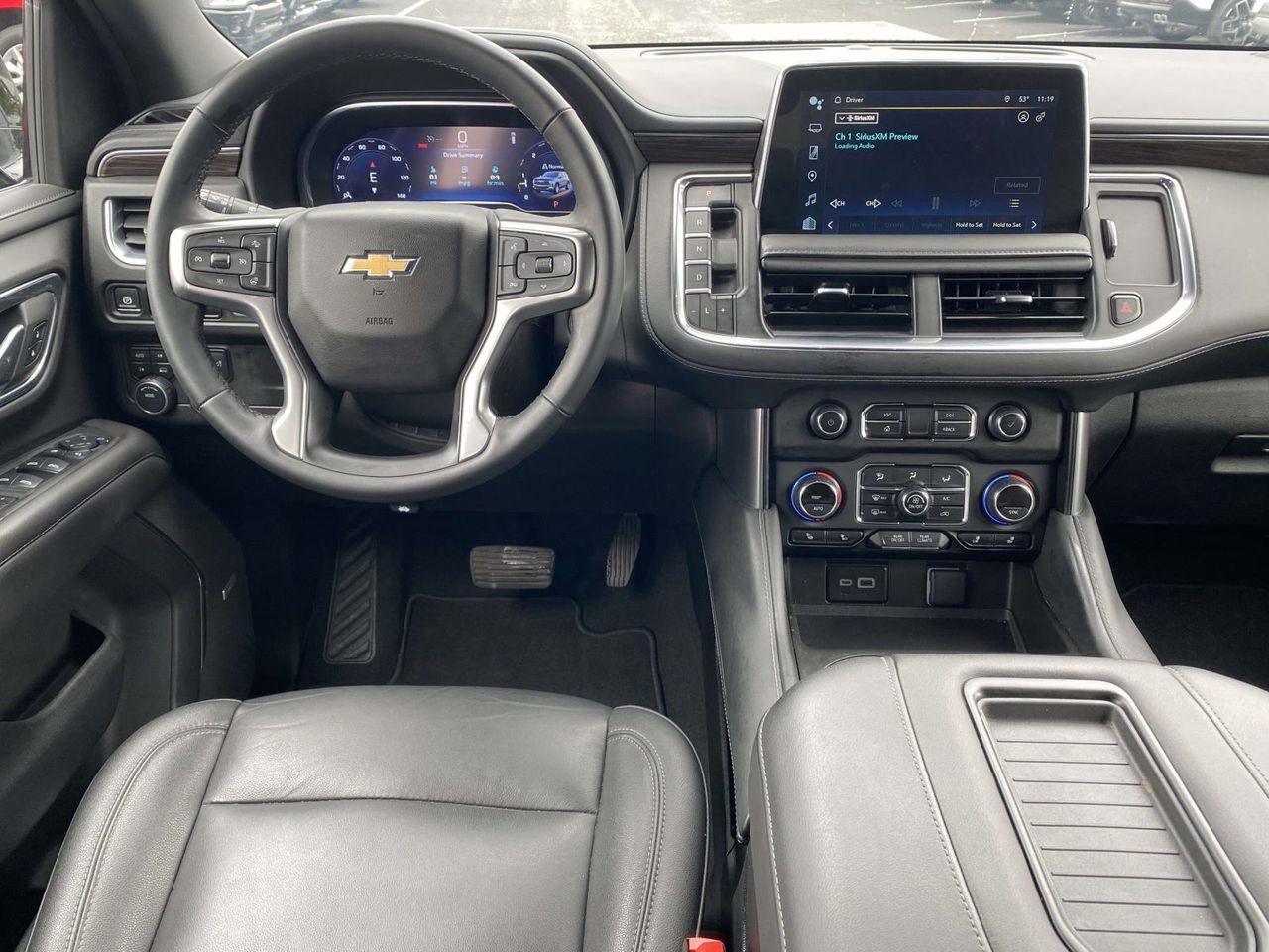 Used 2024 Chevrolet Tahoe LT w/ Luxury Package image 10