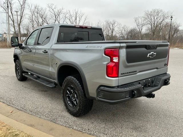 Used 2024 Buick Enclave Essence w/ Experience Buick Package image 46