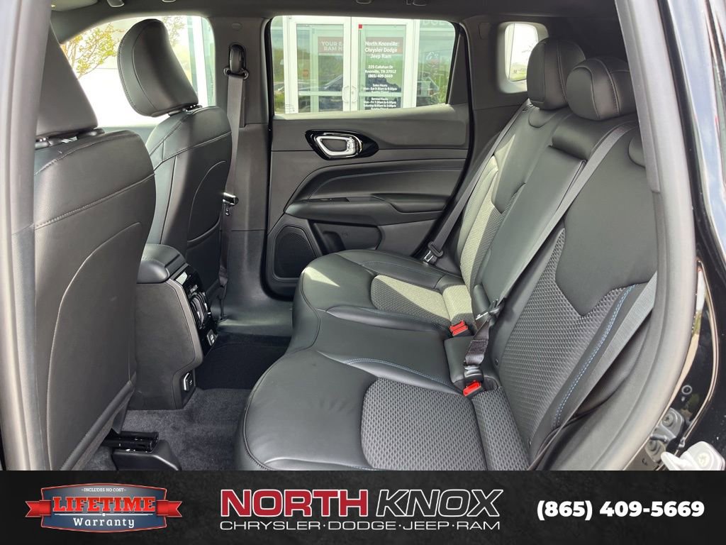 New 2026 Jeep Compass Latitude image 12