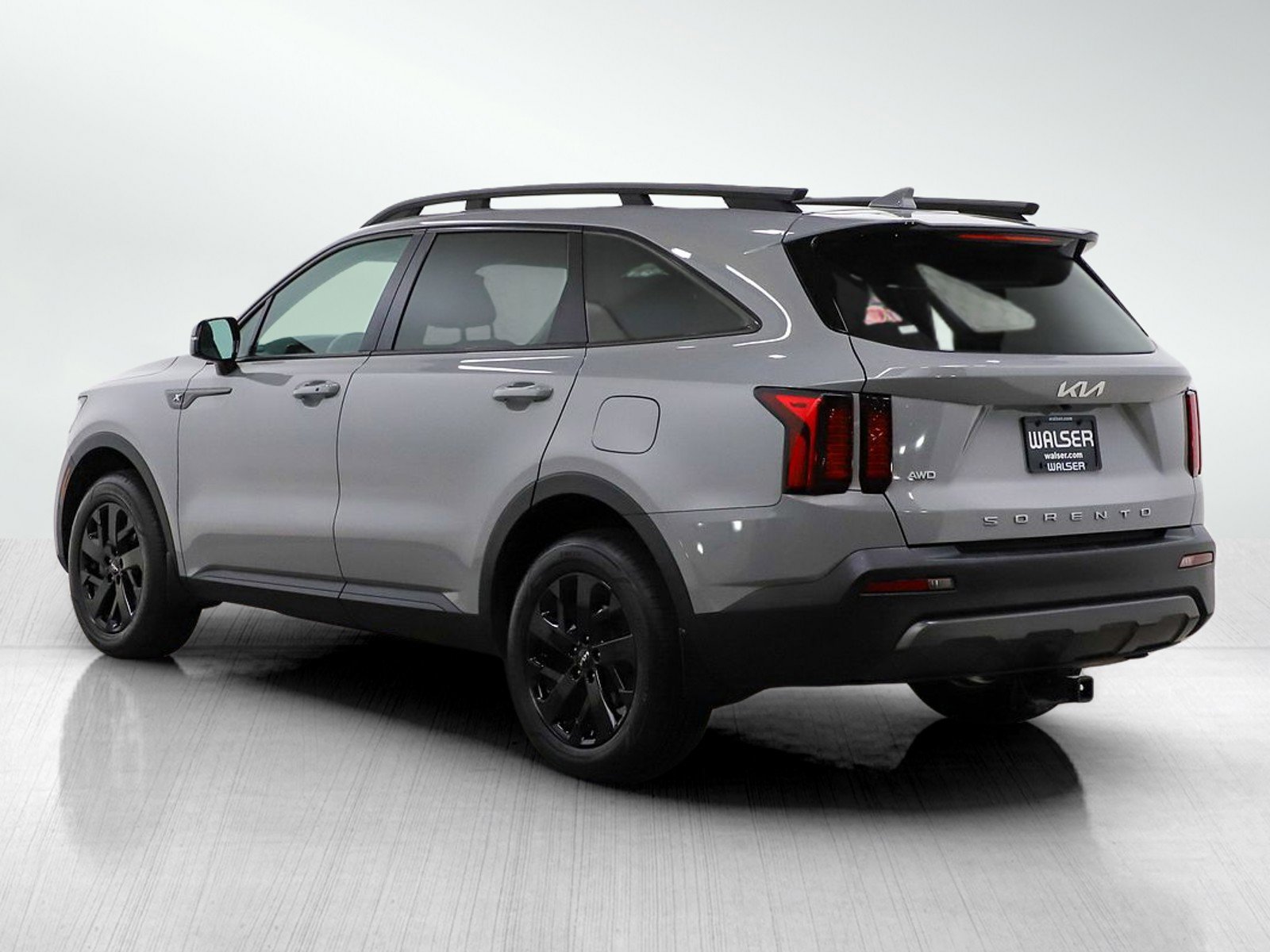 Used 2022 Kia Sorento S w/ Panoramic Sunroof Package image 4