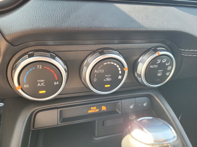 Used 2025 MAZDA MX-5 Miata Grand Touring w/ Weather Package RWD image 23