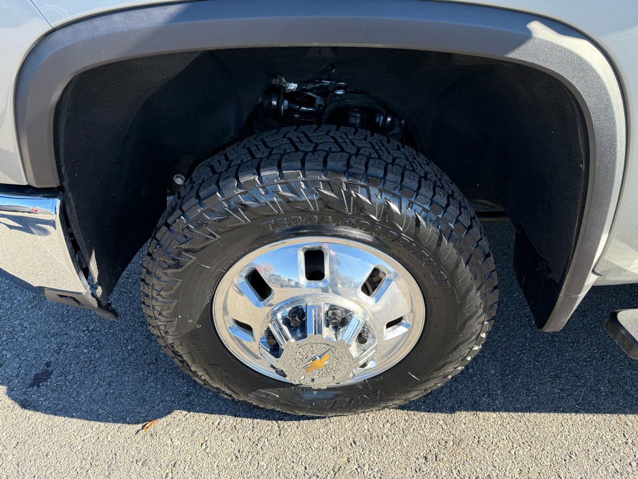 Used 2025 Chevrolet Silverado 3500 LTZ w/ LTZ Texas Edition image 55