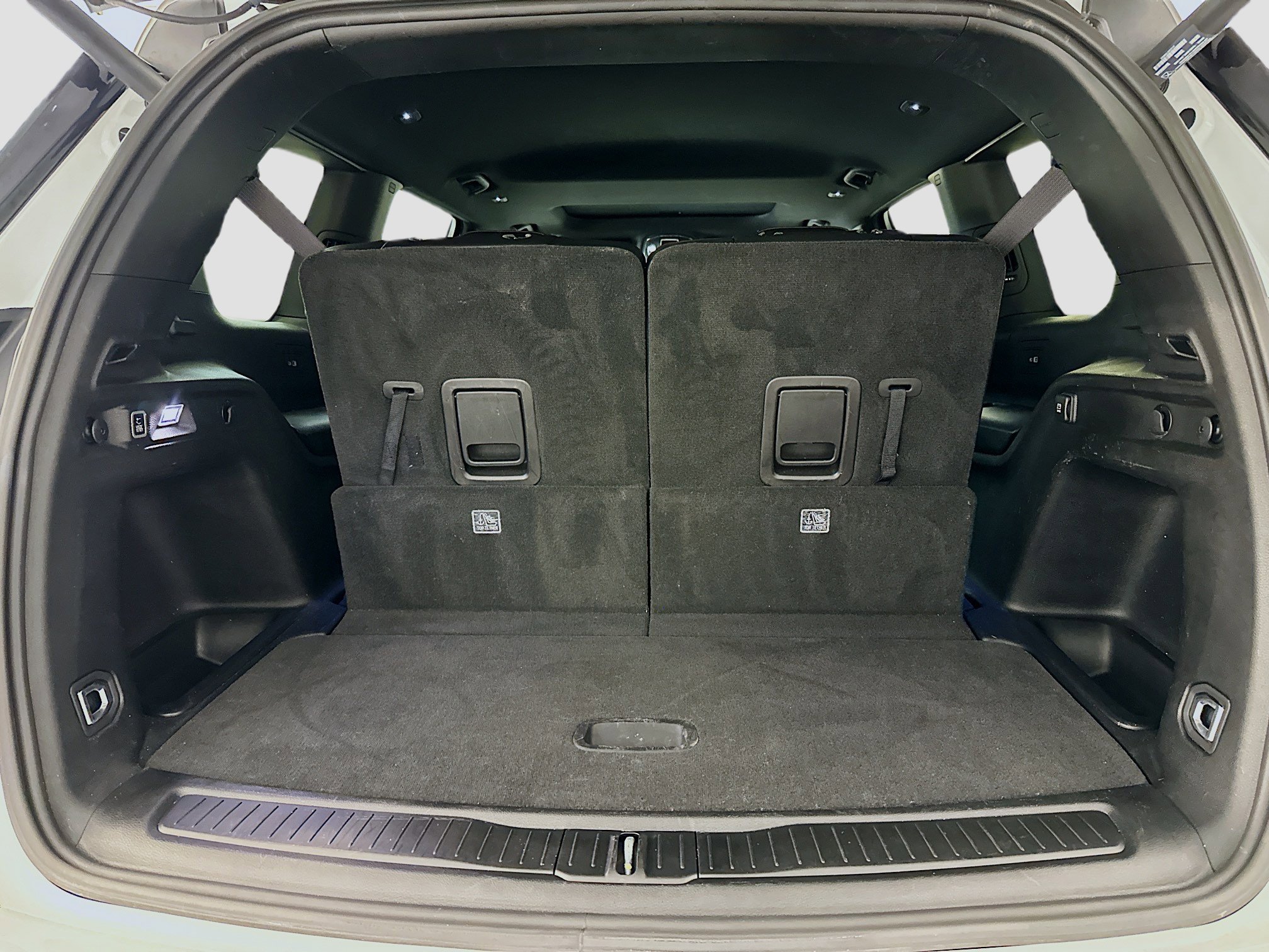 Used 2023 Jeep Grand Cherokee L Laredo image 31