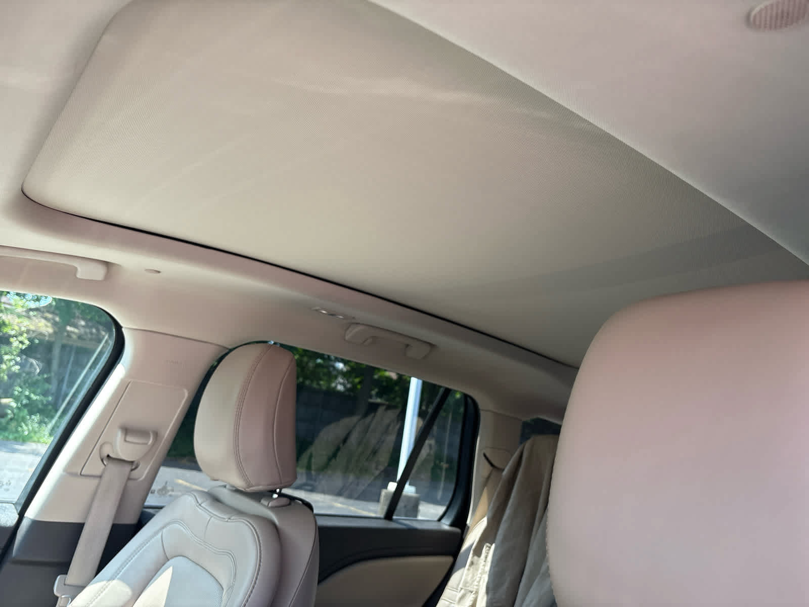 Used 2022 Lincoln Aviator Reserve w/ Equipment Group 201A AWD/4WD image 9