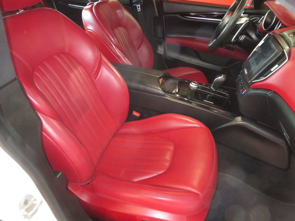 Used 2017 Maserati Ghibli S RWD image 31
