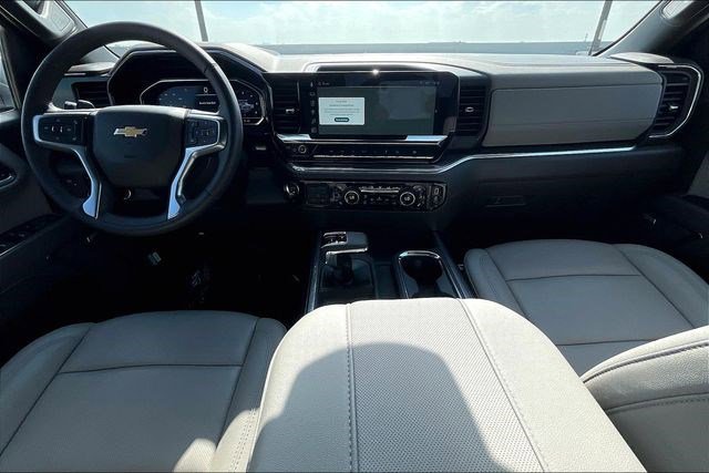 Used 2025 Chevrolet Silverado 1500 LTZ image 19