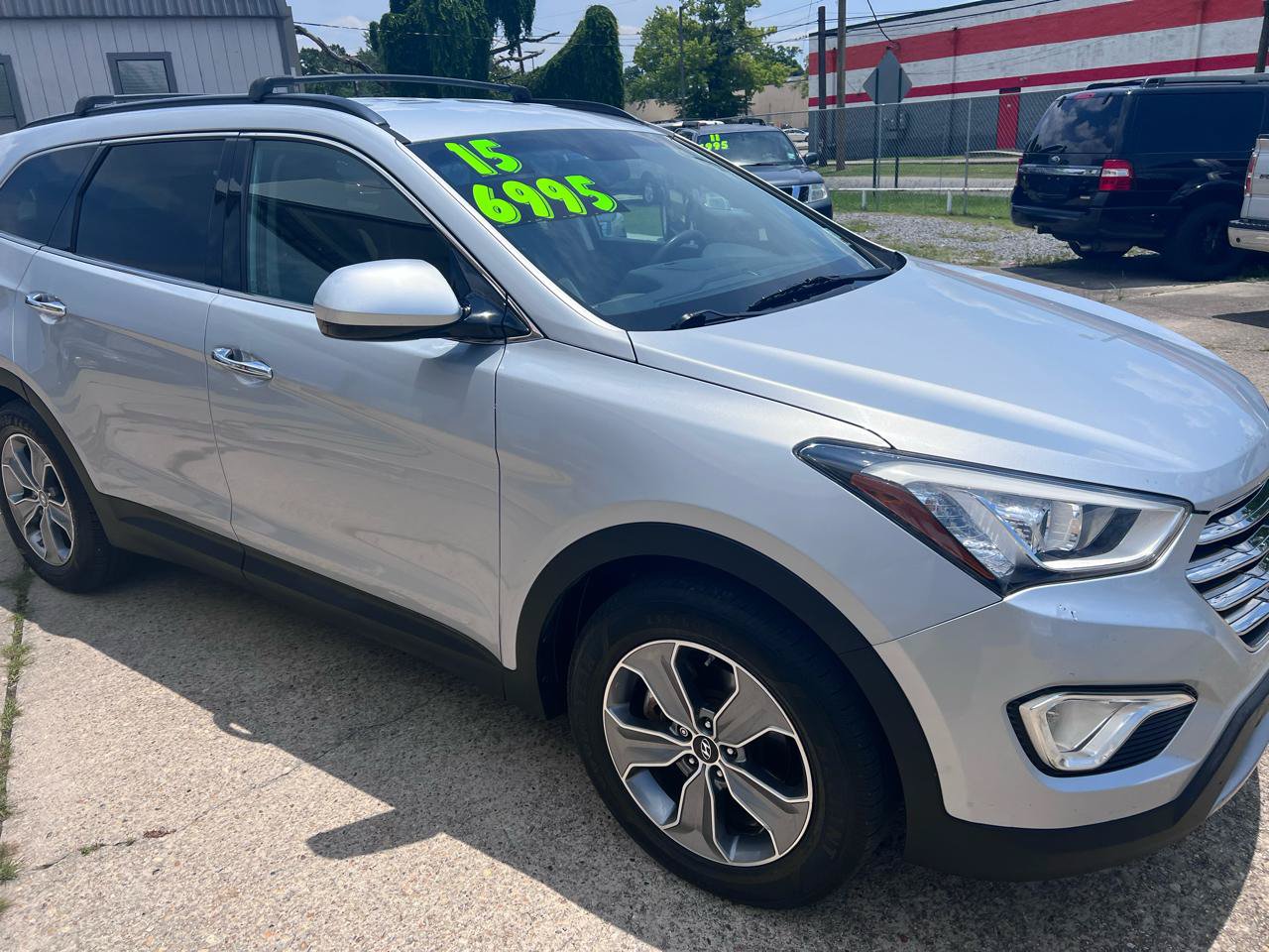 Used 2015 Hyundai Santa Fe GLS FWD image 5