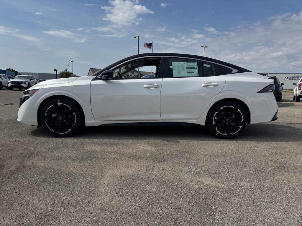 New 2026 Nissan Sentra SR w/ SR Premium Package FWD image 3