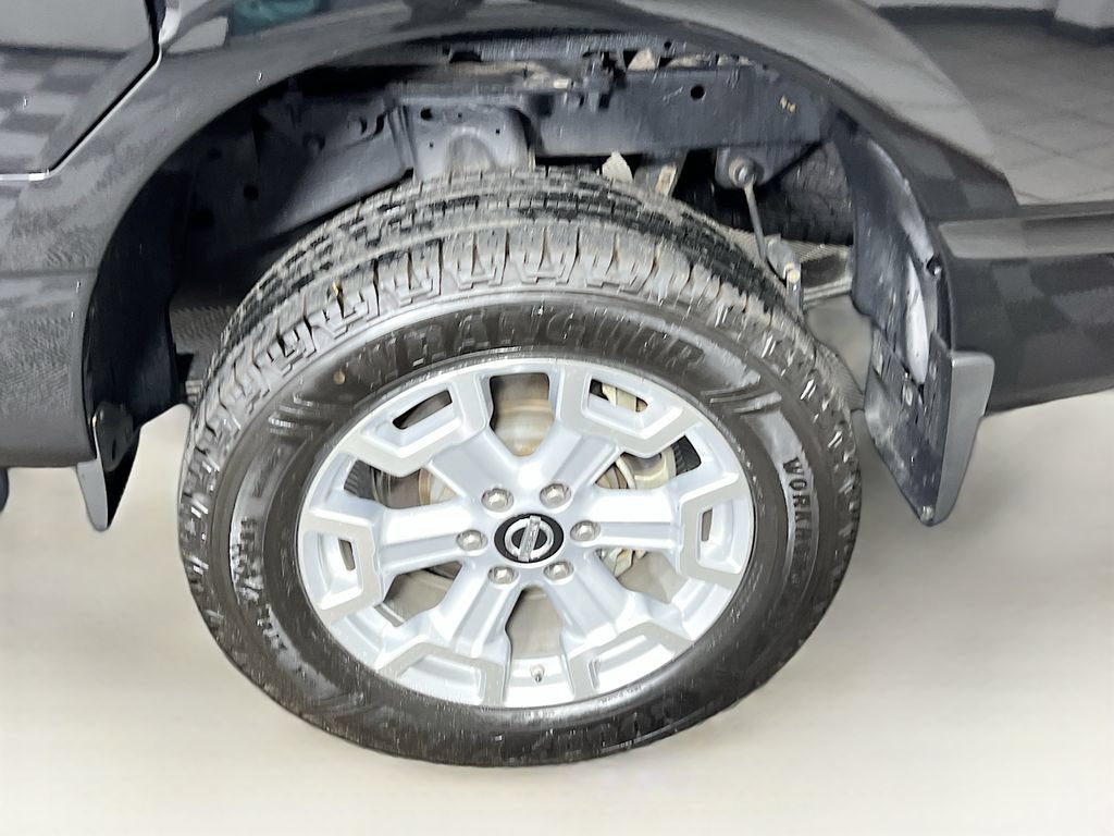 Used 2021 Nissan Titan SV w/ SV Convenience Package AWD/4WD image 26