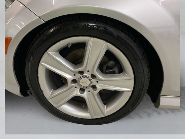 Used 2011 Mercedes-Benz C 300 4MATIC Sedan image 19