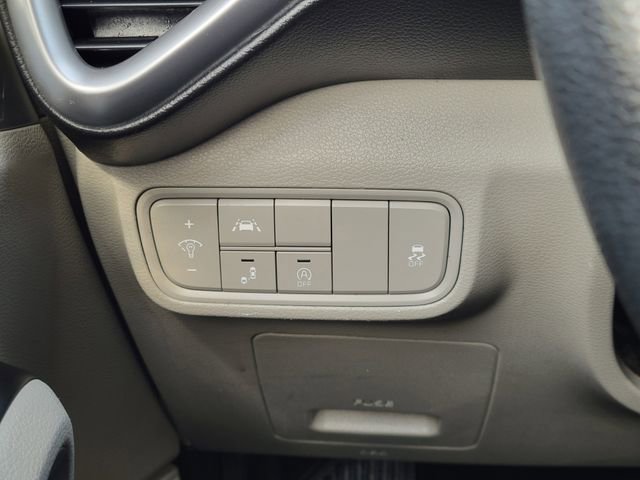 Certified 2022 Kia Soul LX w/ Technology Package FWD image 12