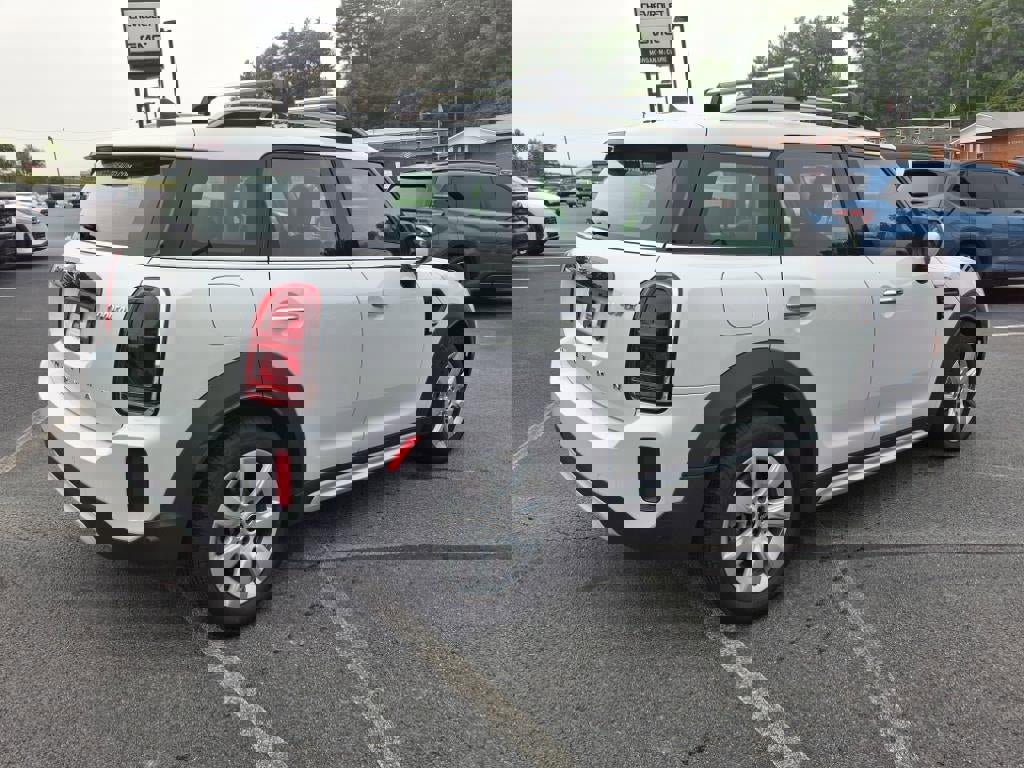 Used 2024 MINI Cooper Countryman image 7