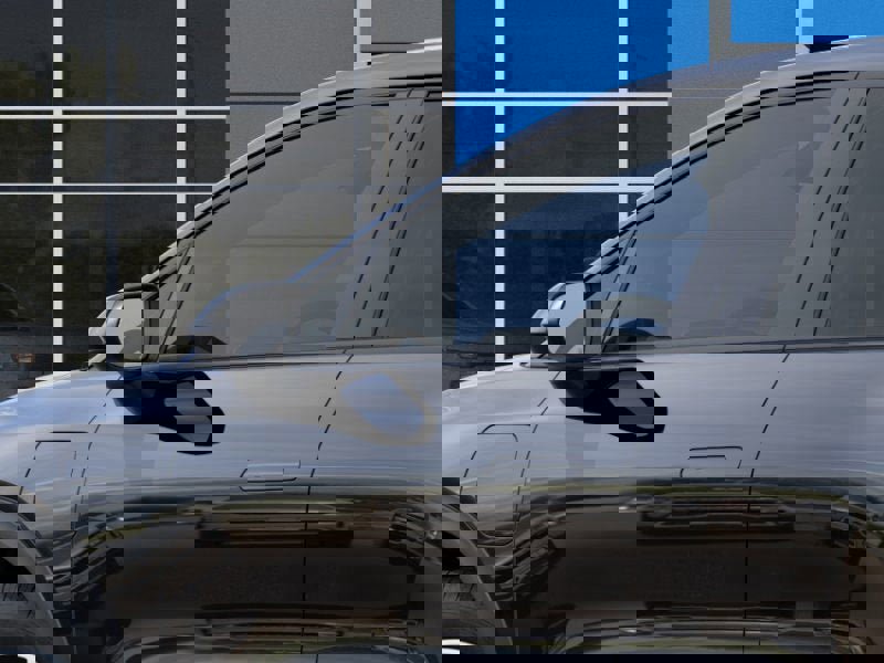 New 2026 Chevrolet Equinox EV LT image 12