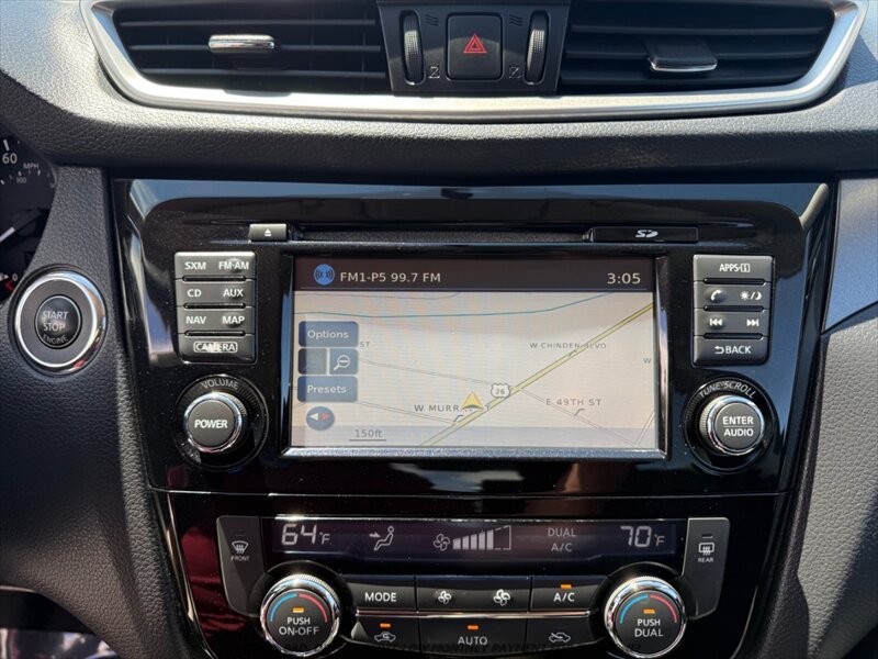 Used 2015 Nissan Rogue SV w/ SV Premium Package AWD/4WD image 26