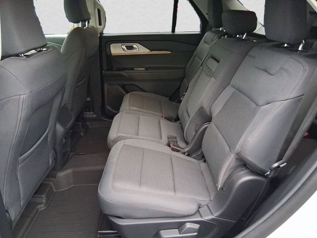 New 2026 Ford Explorer Active image 33