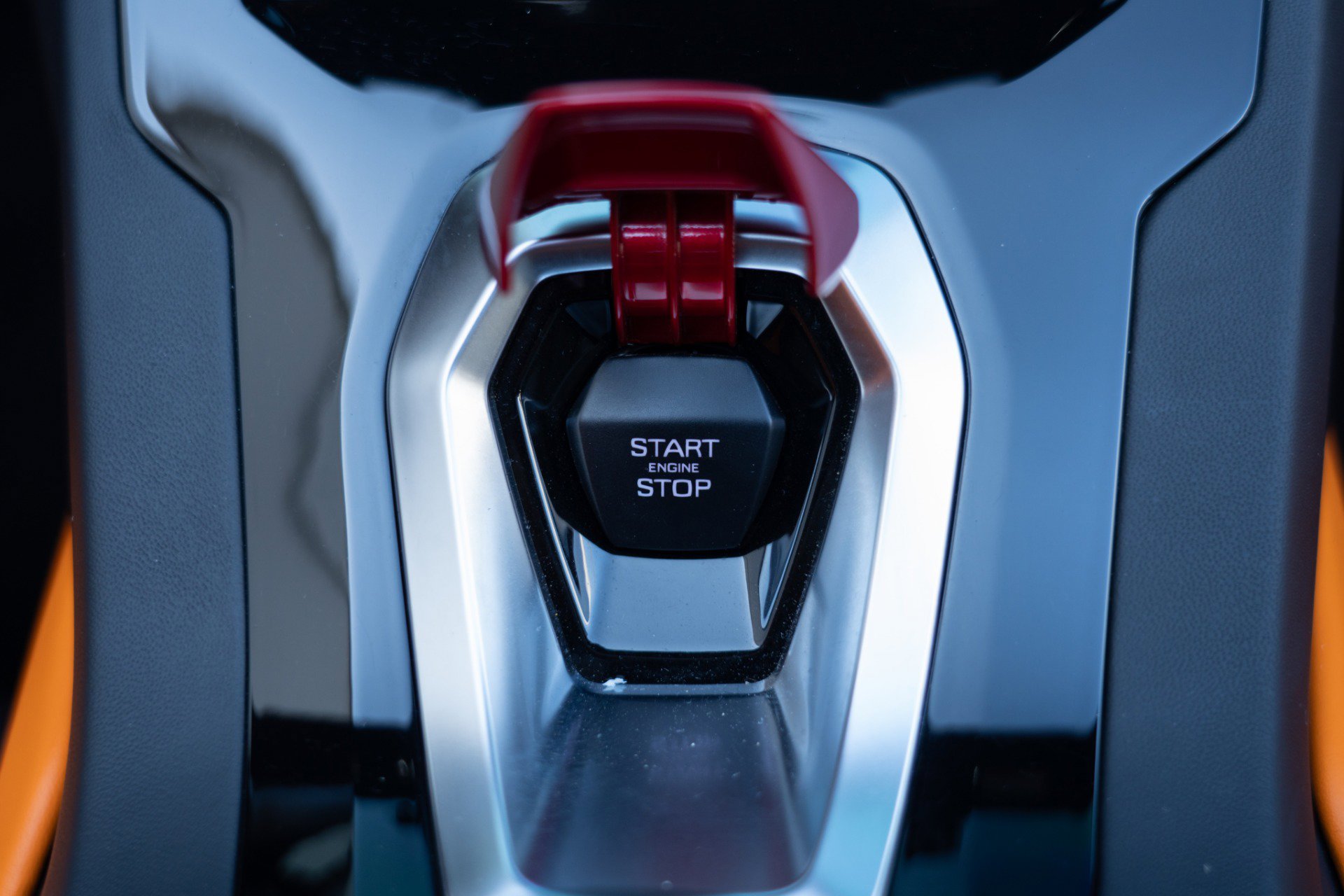 Used 2024 Lamborghini Huracan EVO image 44