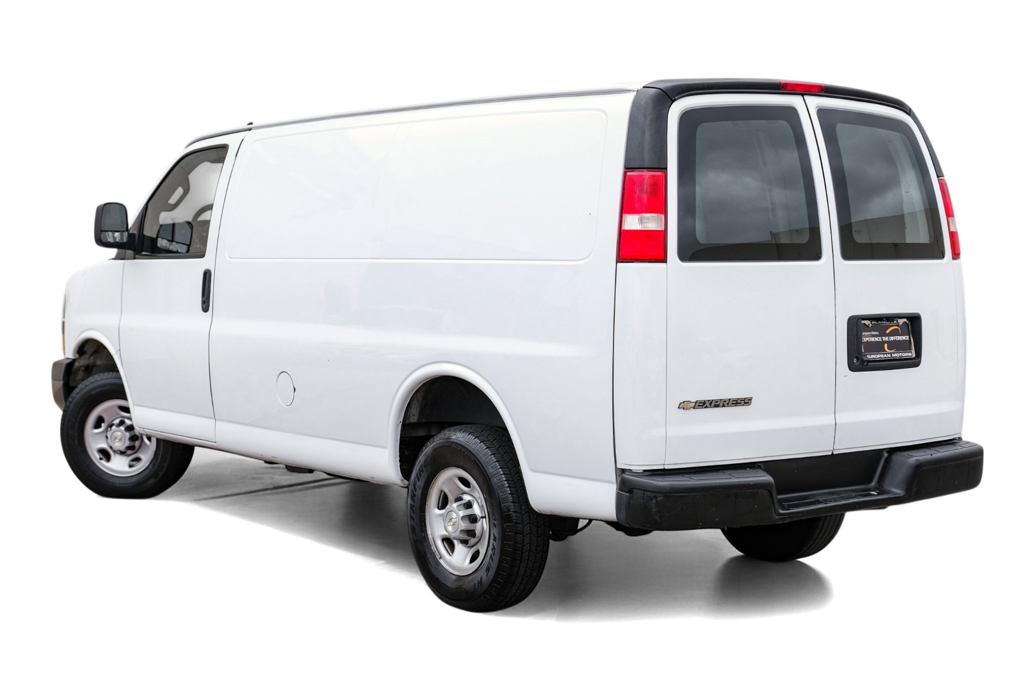 Used 2021 Chevrolet Express 2500 w/ Driver Convenience Package image 9