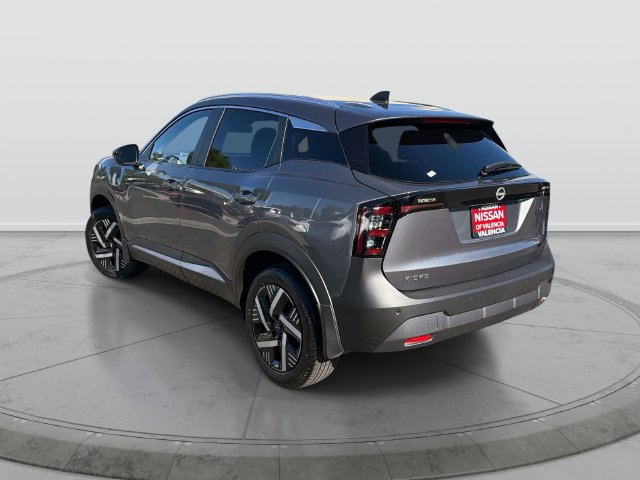 Certified 2026 Nissan Kicks SV w/ SV Premium Package FWD image 5