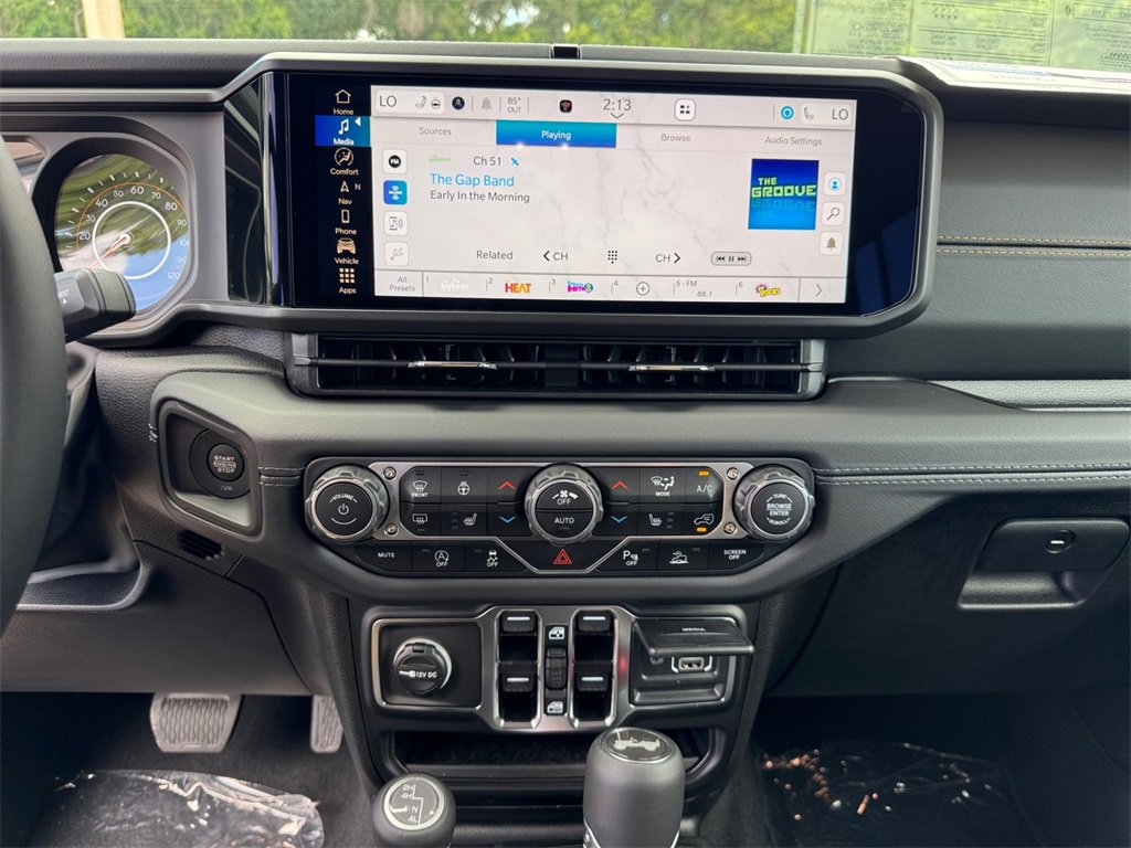 New 2025 Jeep Wrangler Sahara image 25