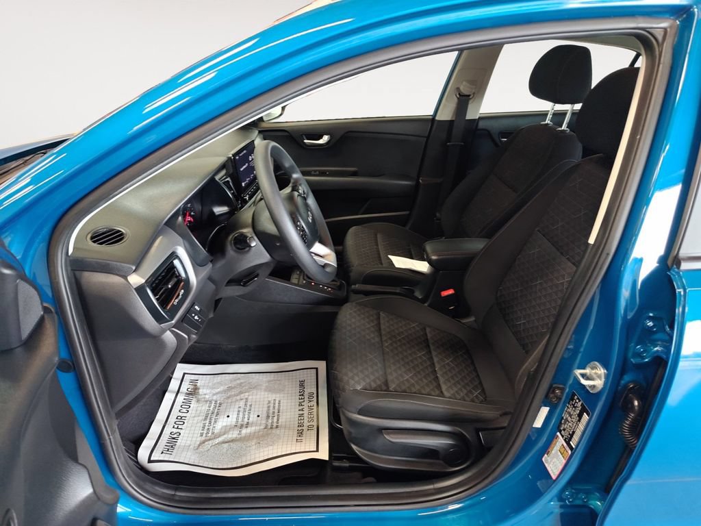Used 2022 Kia Rio S FWD image 11