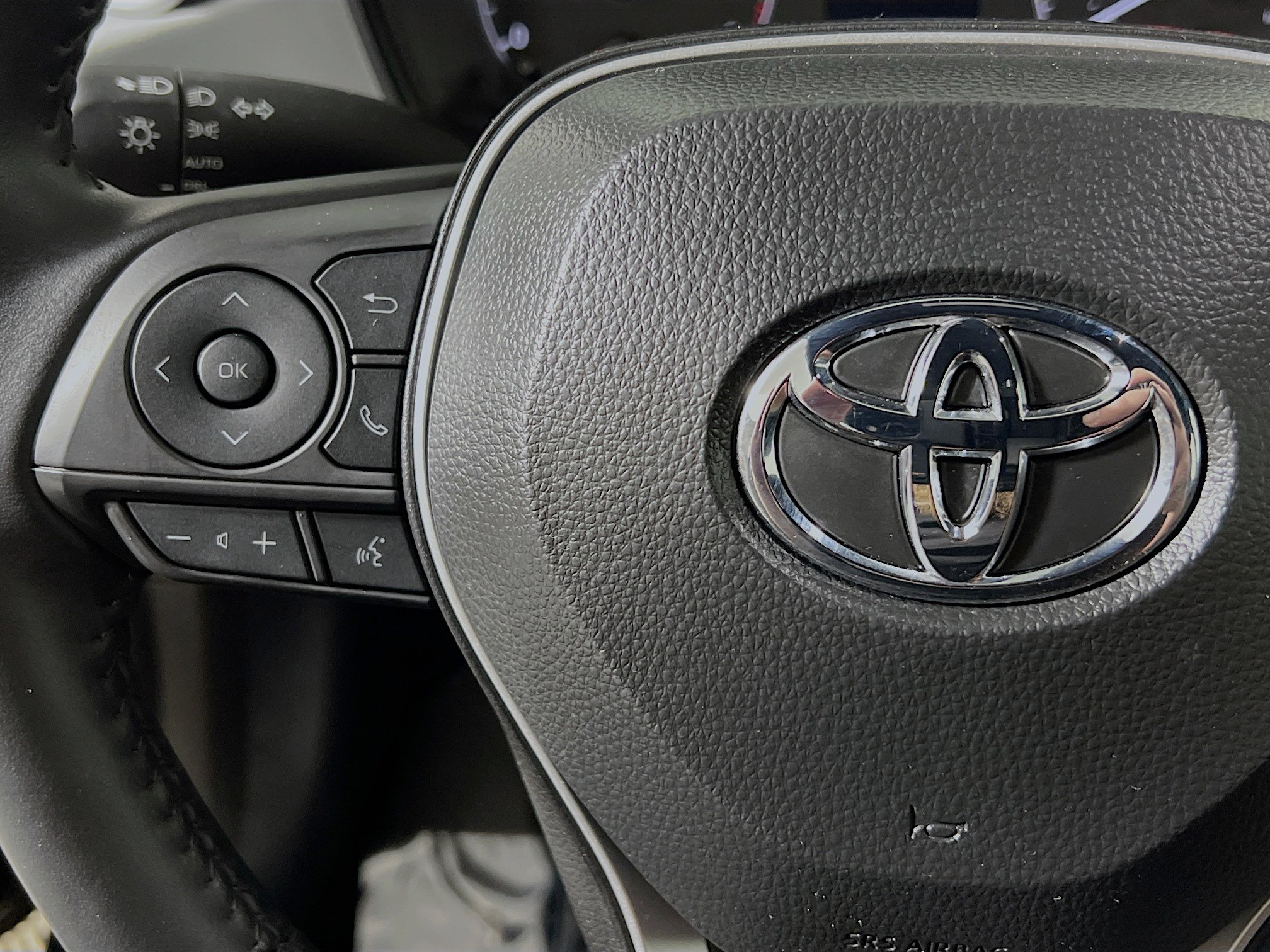 Used 2025 Toyota Corolla SE image 19