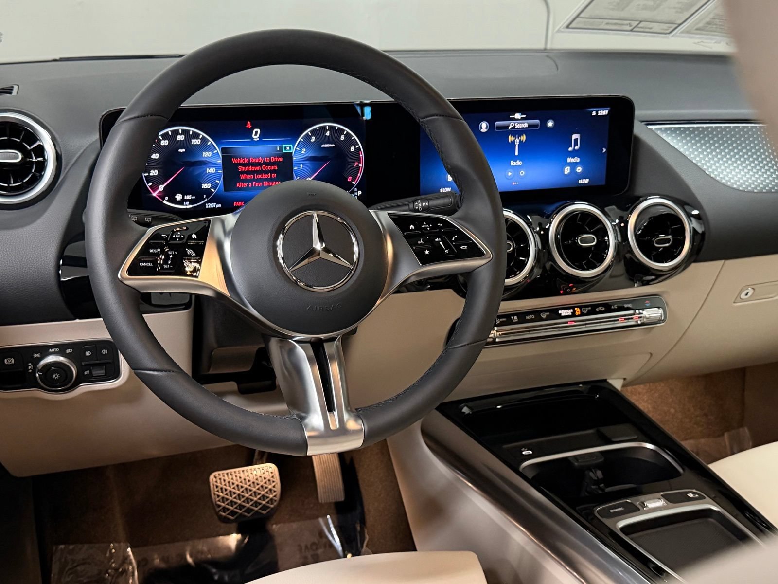 Used 2026 Mercedes-Benz GLA 250 image 35