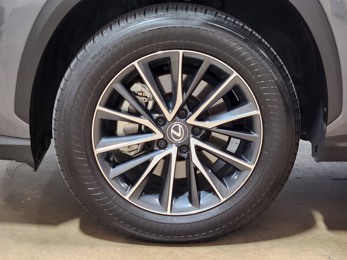 Used 2025 Lexus NX 250 FWD w/ Premium Package image 25