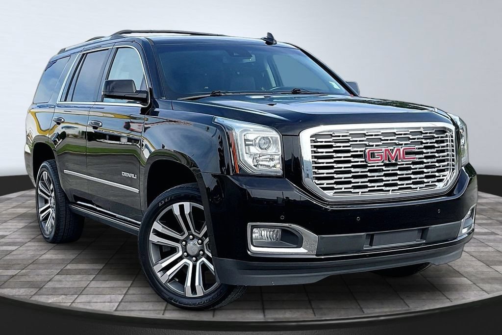 Used 2020 GMC Yukon Denali w/ Denali Premium Package AWD/4WD image 12
