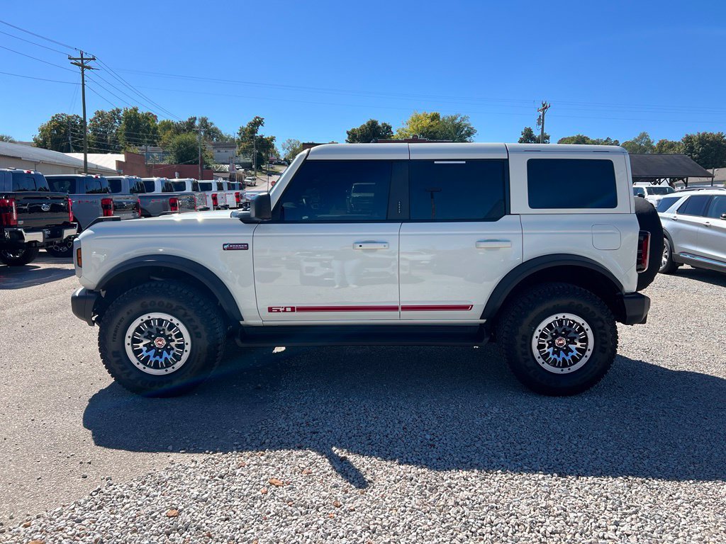 Used 2026 Ford Bronco Outer Banks w/ Sasquatch Package AWD/4WD image 5
