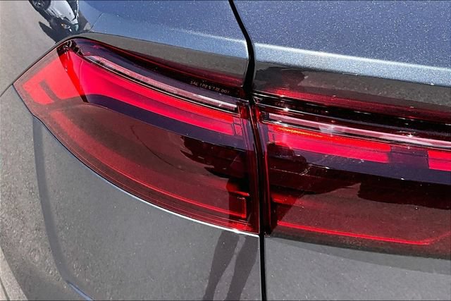 New 2026 Audi SQ8 Premium Plus AWD/4WD image 32
