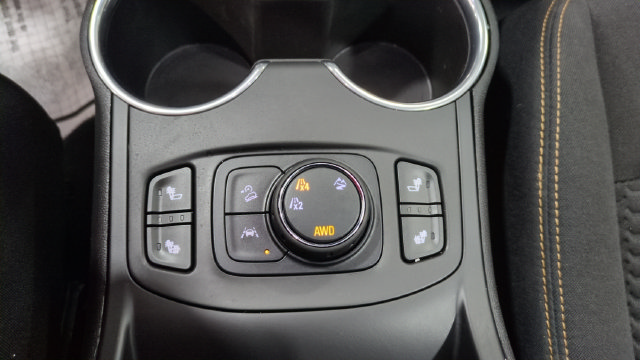 Used 2021 GMC Terrain SLE w/ Driver Convenience Package AWD/4WD image 29