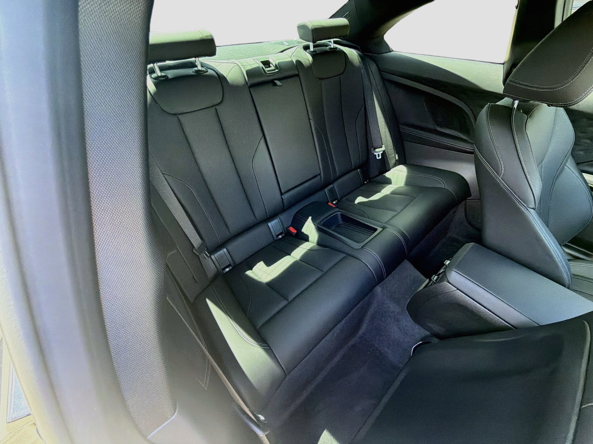 Used 2024 BMW 230i Coupe w/ Convenience Package RWD image 28