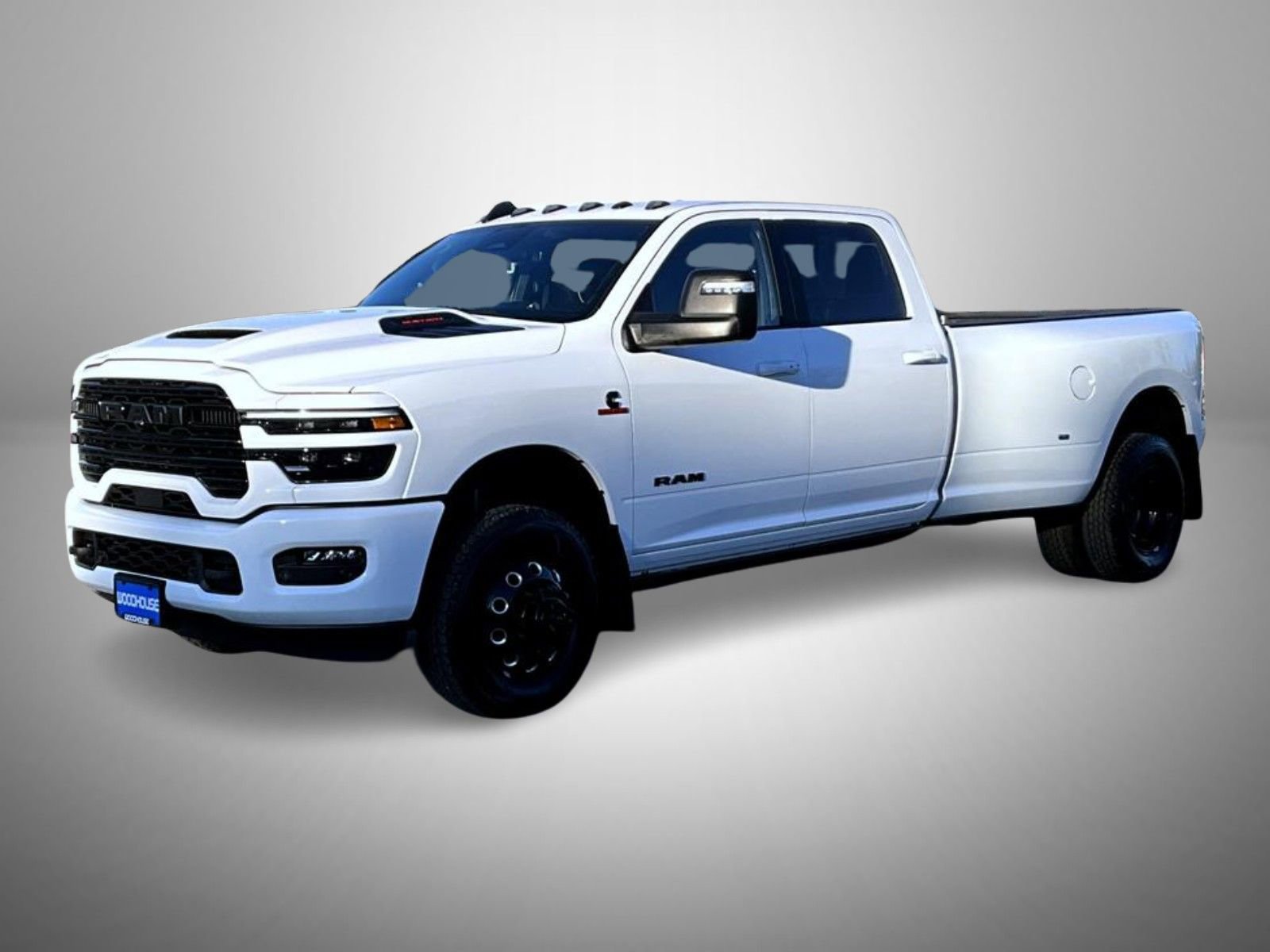 Used 2025 RAM 3500 Laramie AWD/4WD image 1