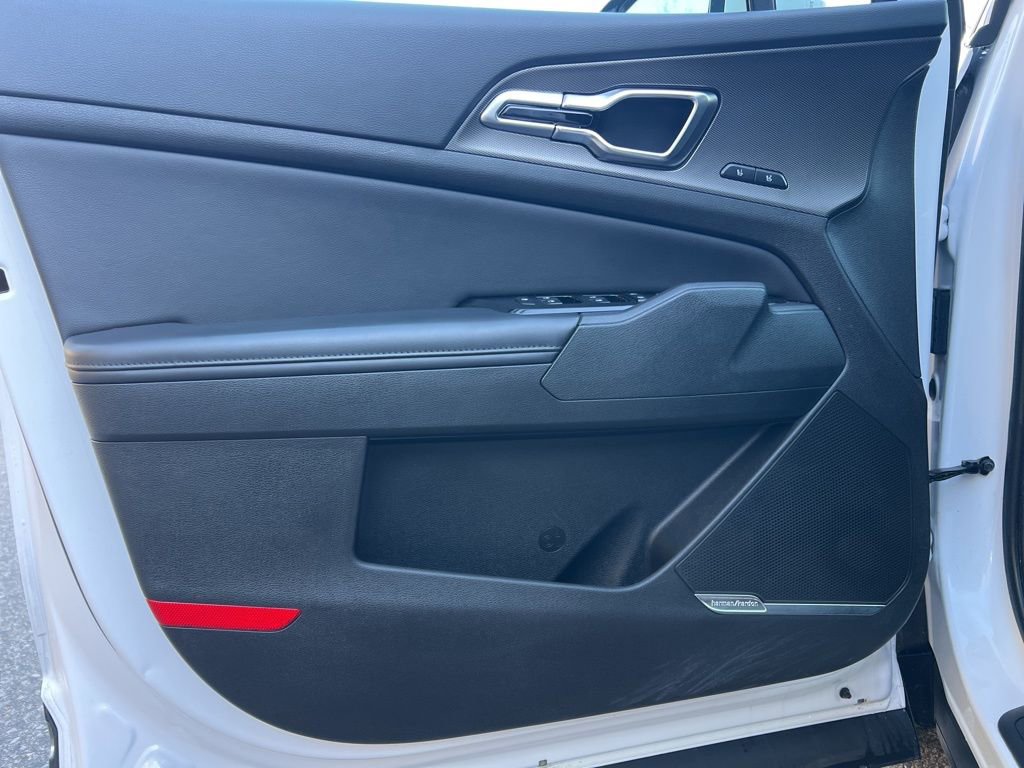 Certified 2023 Kia Sportage SX image 10