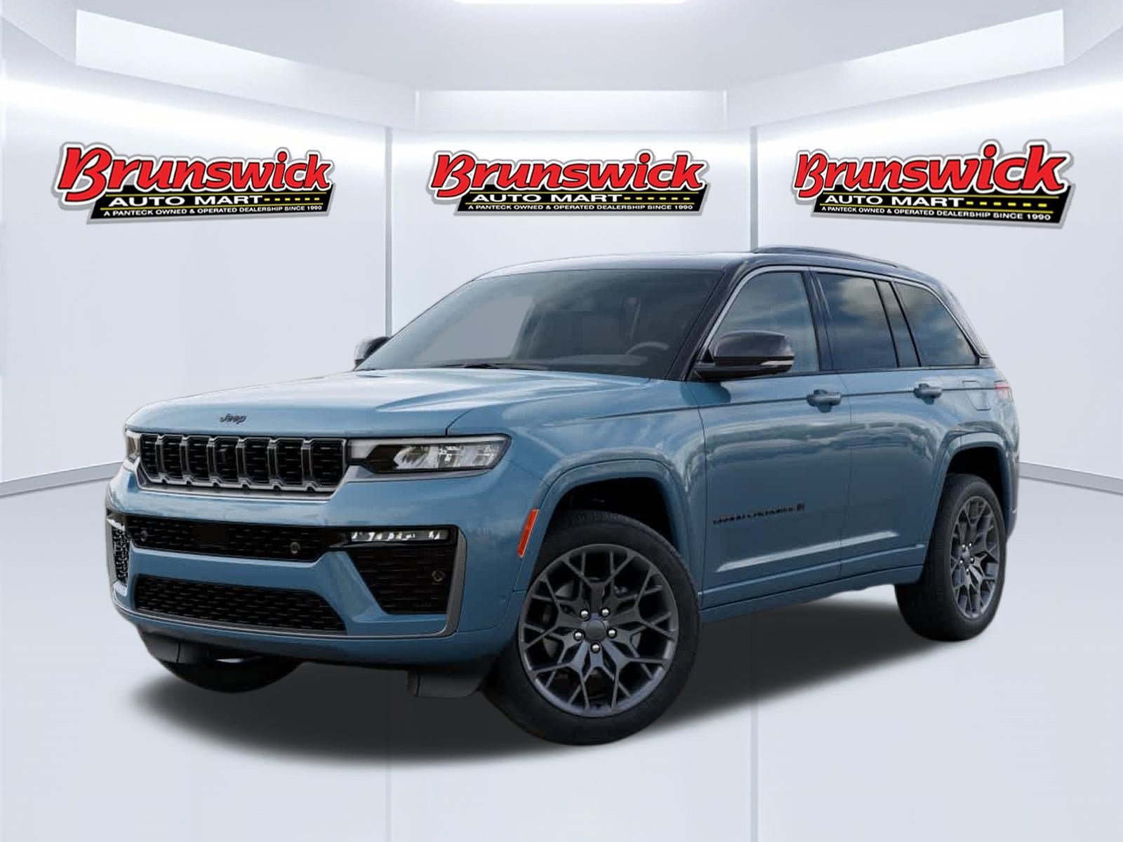 New 2026 Jeep Grand Cherokee Summit w/ Obsidian Package AWD/4WD image 1