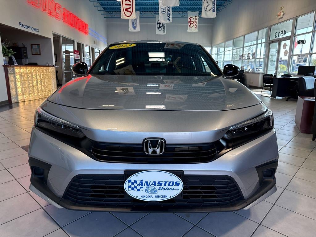 Used 2023 Honda Civic Sport image 2