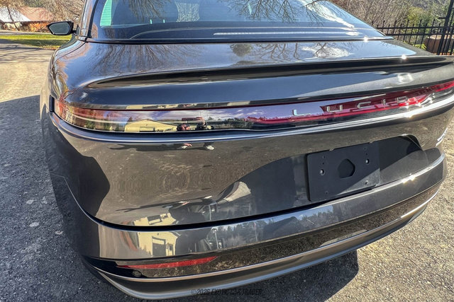 Used 2025 Lucid Air Grand Touring image 33